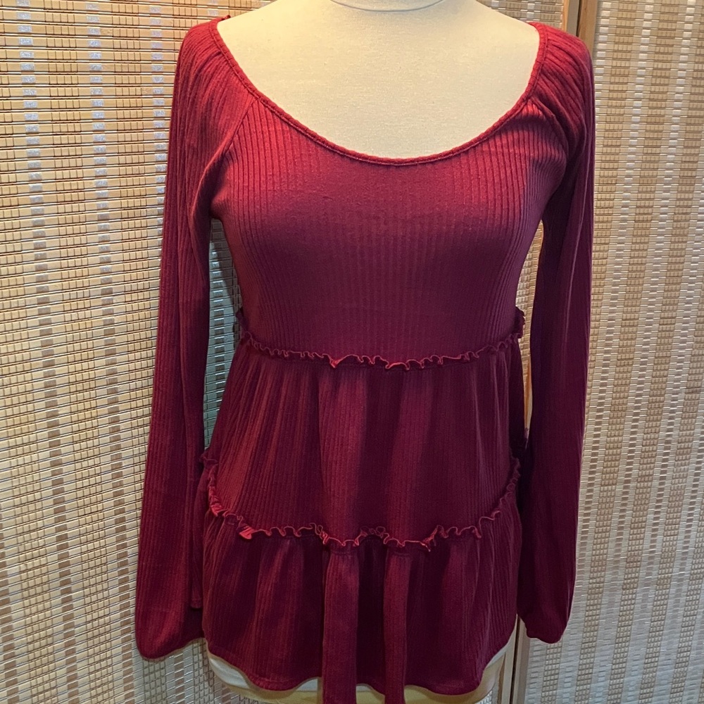 LC Lauren Conrad Feminine Sweater
